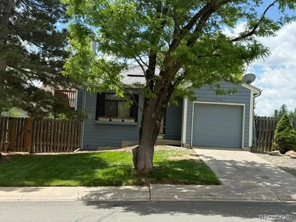 17712 E Columbia Avenue Aurora CO 80013