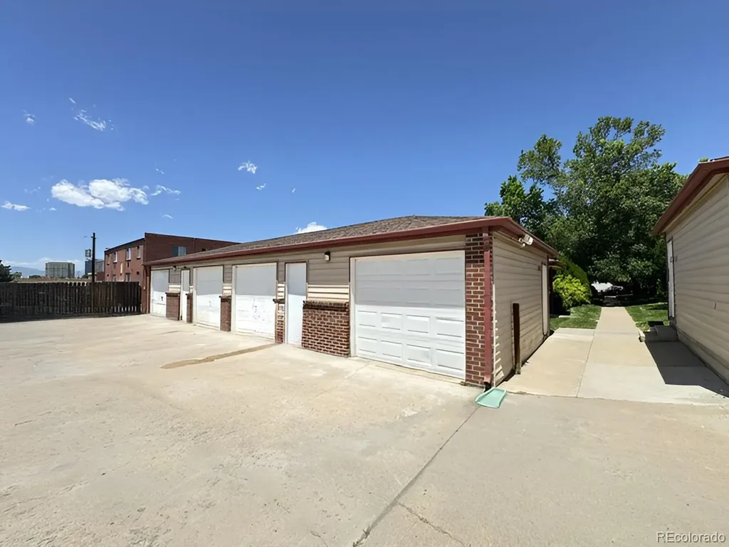 5184 E Asbury Avenue Denver CO 80222