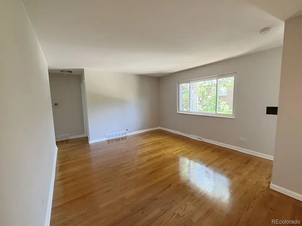 5184 E Asbury Avenue Denver CO 80222