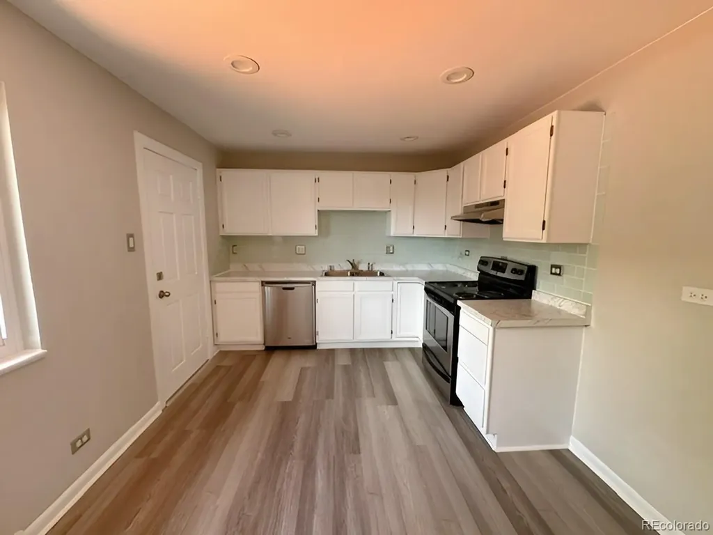 5184 E Asbury Avenue Denver CO 80222