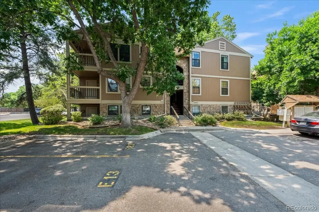 10910 W Florida Avenue Lakewood CO 80232