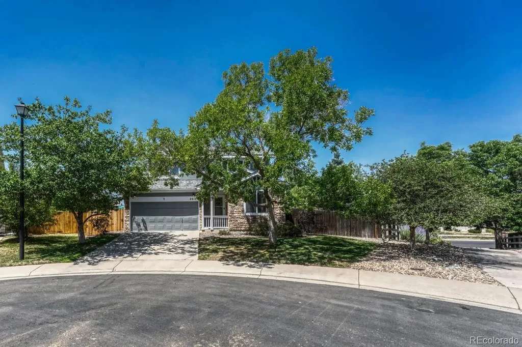 2017 S Fundy Court Aurora CO 80013