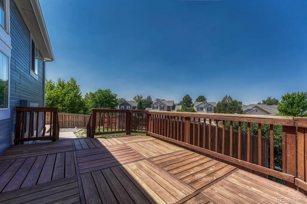2017 S Fundy Court Aurora CO 80013