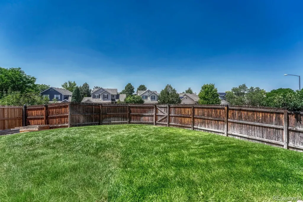 2017 S Fundy Court Aurora CO 80013