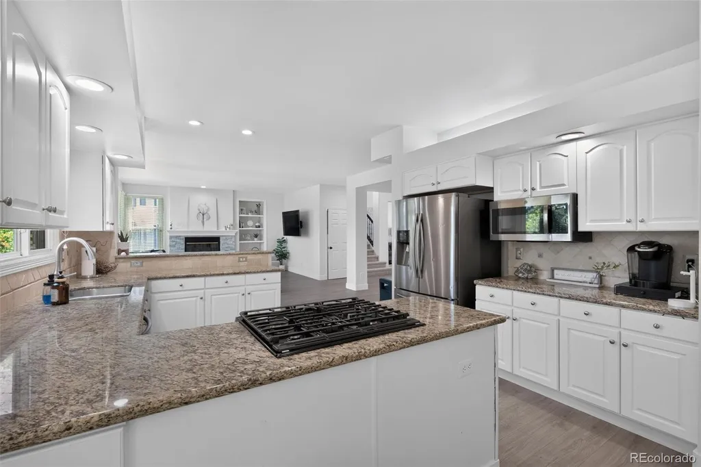 825 Huntington Drive Littleton CO 80126