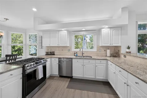 825 Huntington Drive Littleton CO 80126