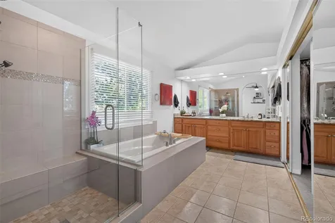825 Huntington Drive Littleton CO 80126