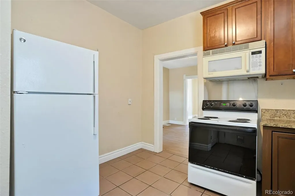 2707 N Downing Street Denver CO 80205