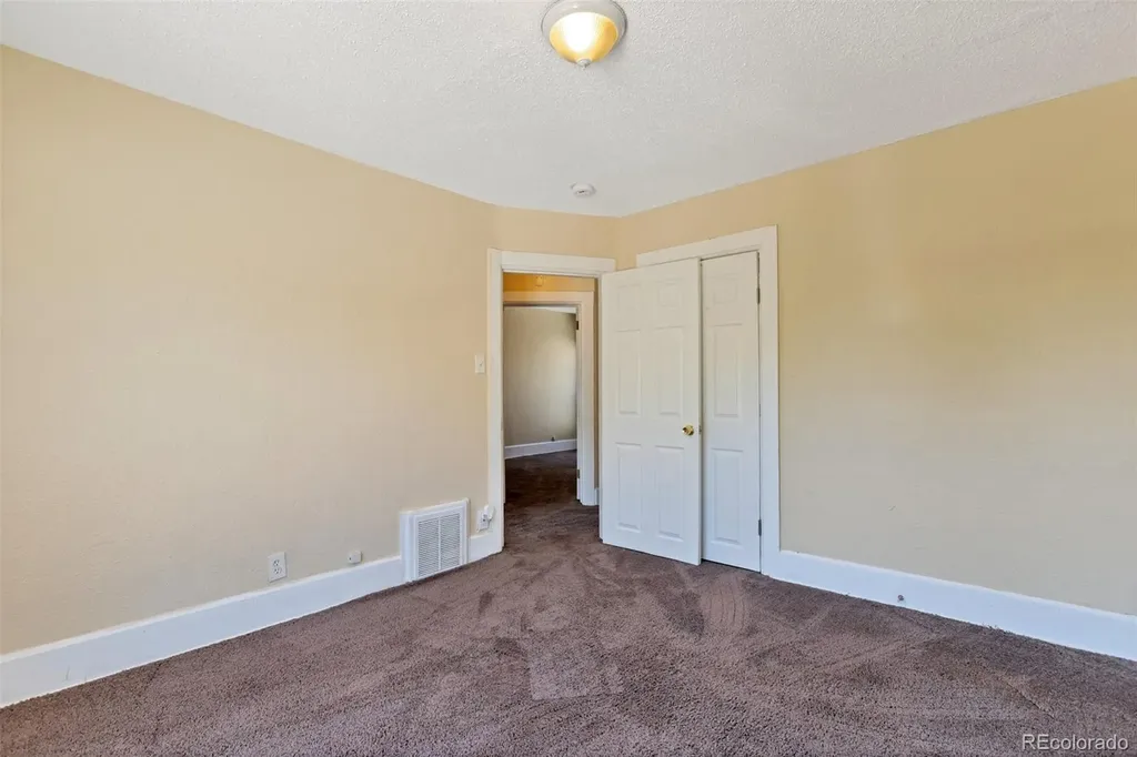 2707 N Downing Street Denver CO 80205