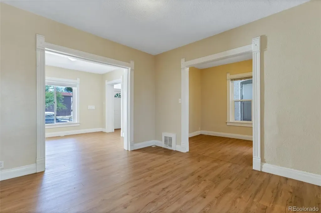 2707 N Downing Street Denver CO 80205