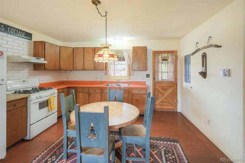 280 Hathaway Street Fairplay CO 80440