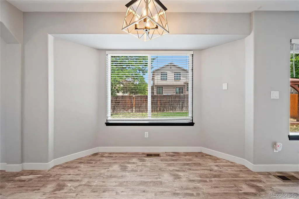 5064 Durham Court Denver CO 80239