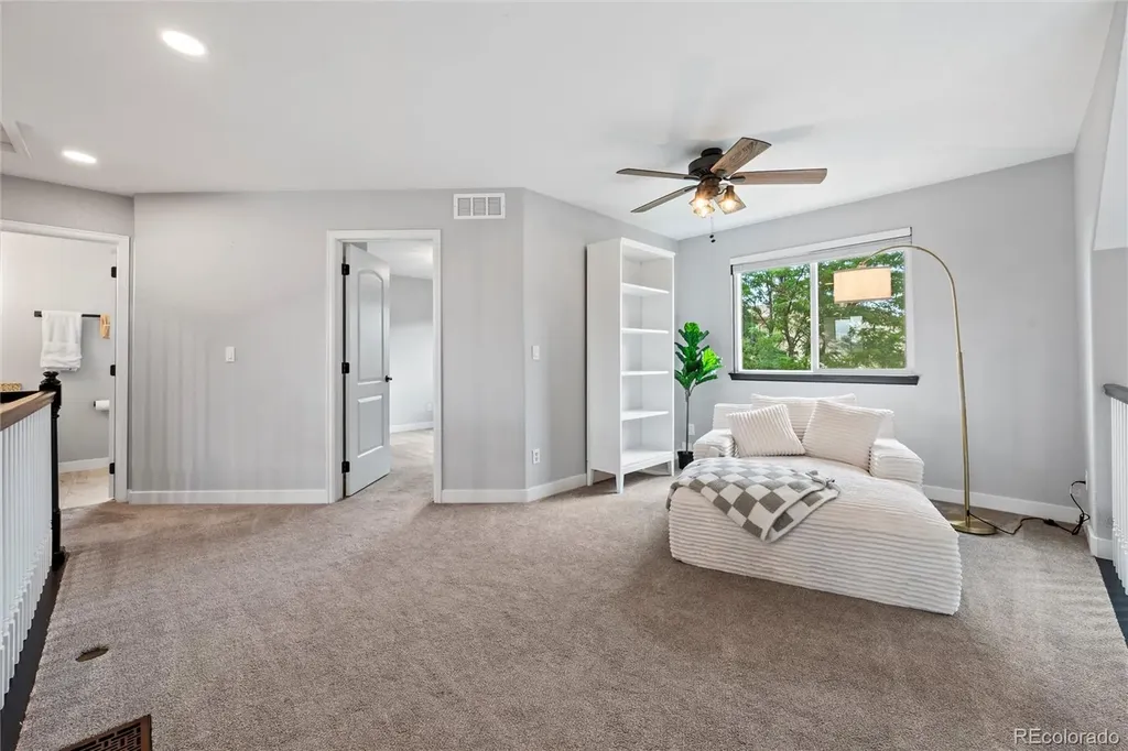 5064 Durham Court Denver CO 80239