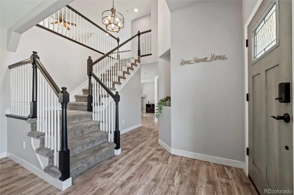 5064 Durham Court Denver CO 80239