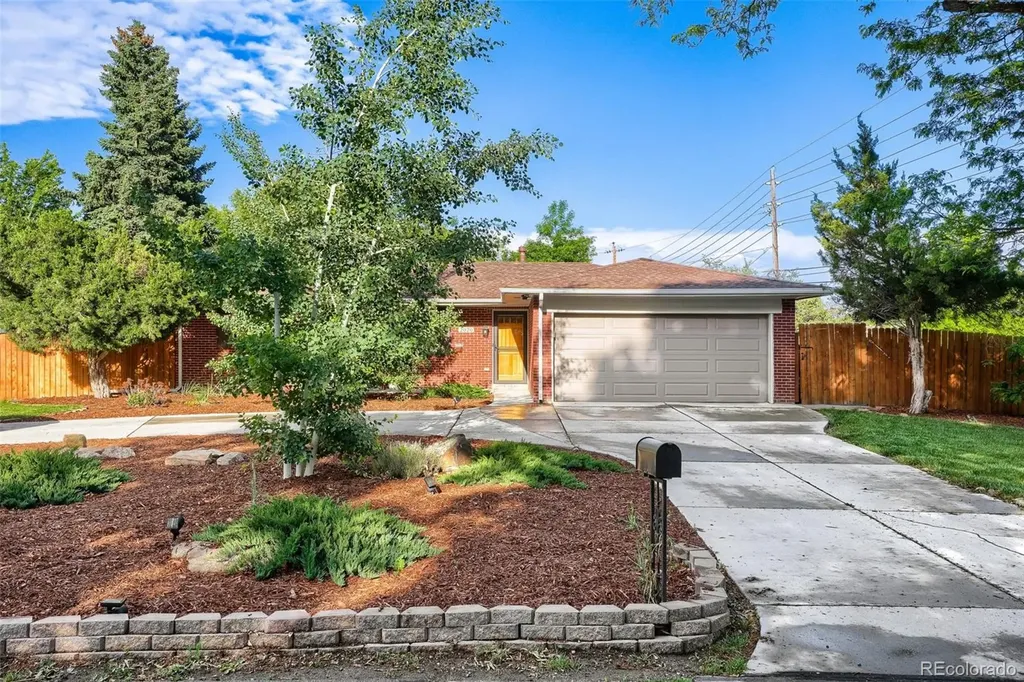 2020 Newcombe Drive Lakewood CO 80215