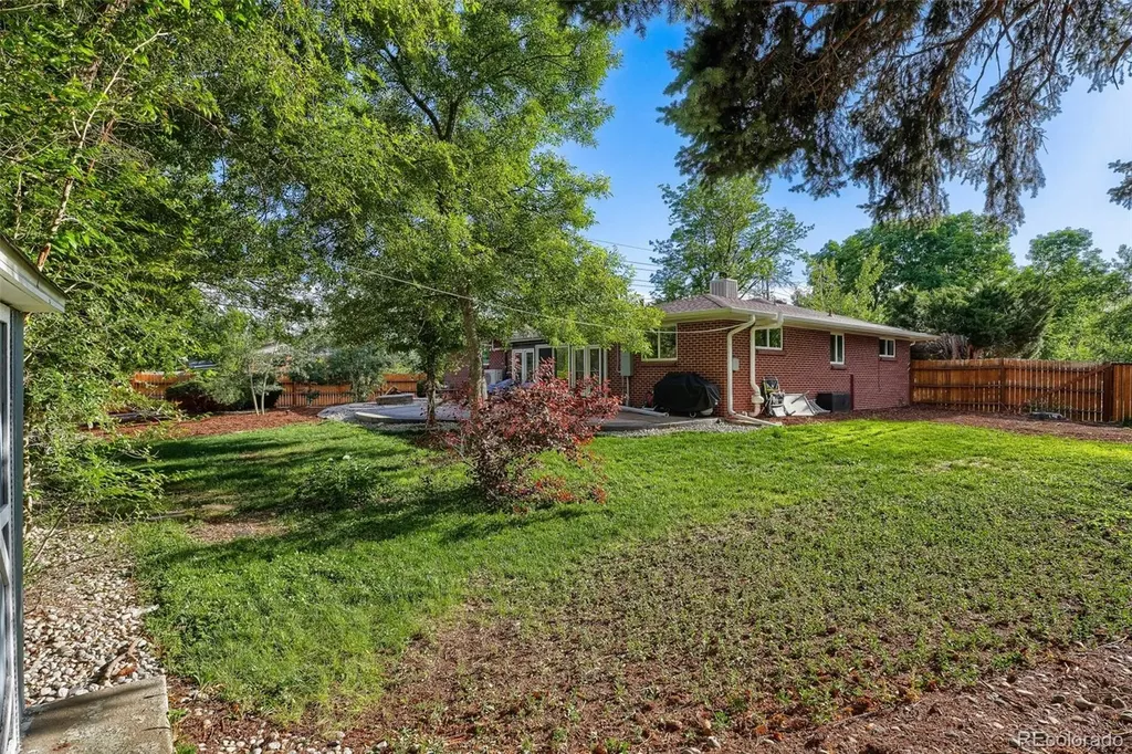 2020 Newcombe Drive Lakewood CO 80215
