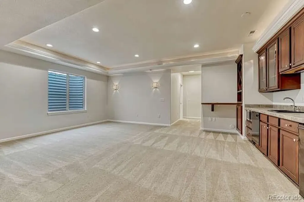 10360 Bluffmont Drive Lone Tree CO 80124