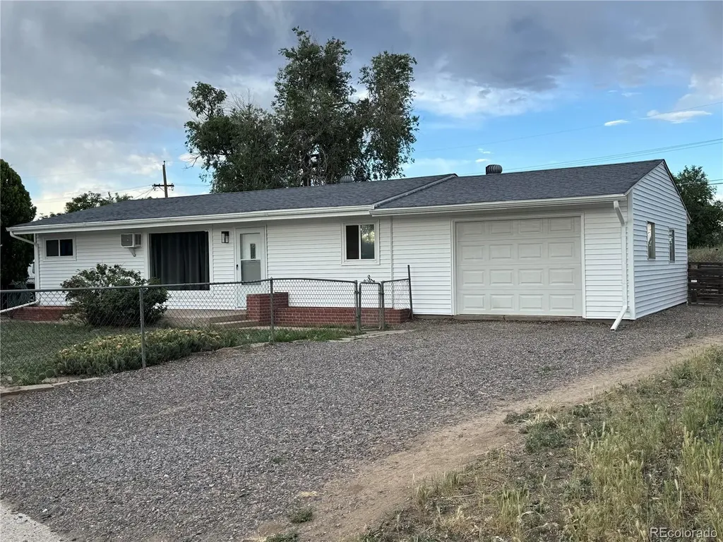 6920 Birch Street Commerce City CO 80022