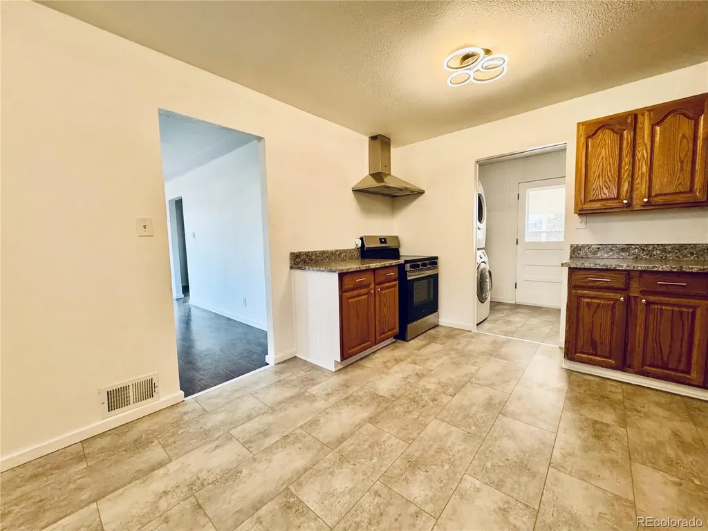 6920 Birch Street Commerce City CO 80022
