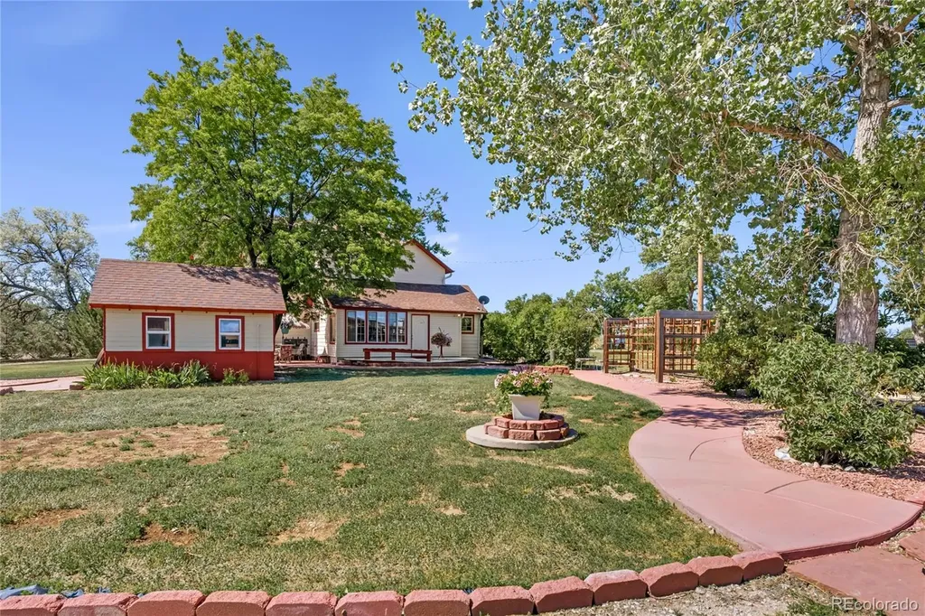 5257 Godding Hollow Parkway Longmont CO 80504