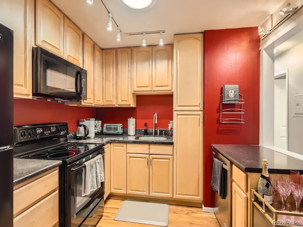 625 Pearl Street Boulder CO 80302