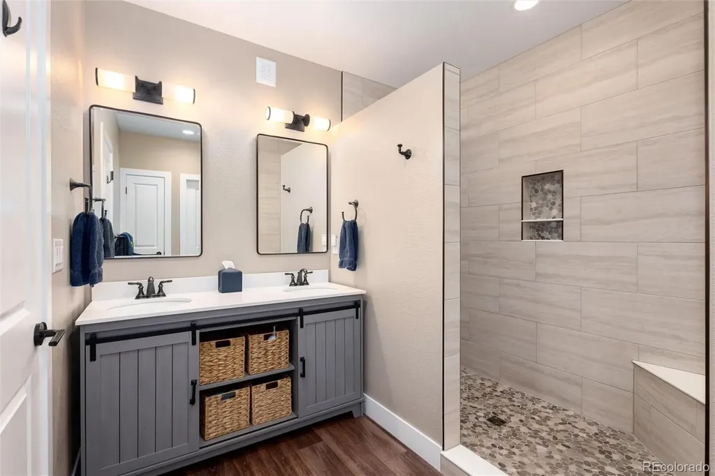 27643 E Euclid Drive Aurora CO 80016