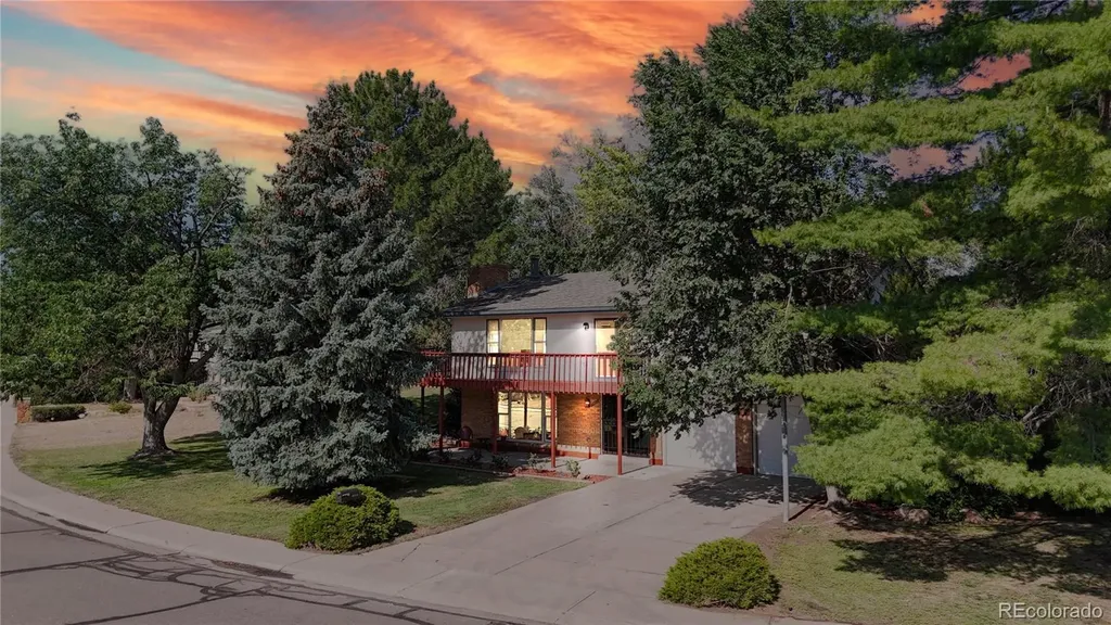 10453 W Arkansas Drive Denver CO 80232