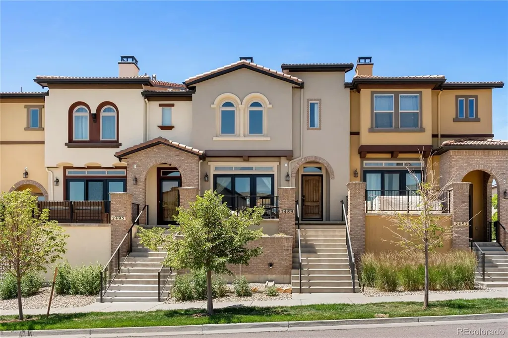 2489 S Orion Street Lakewood CO 80228