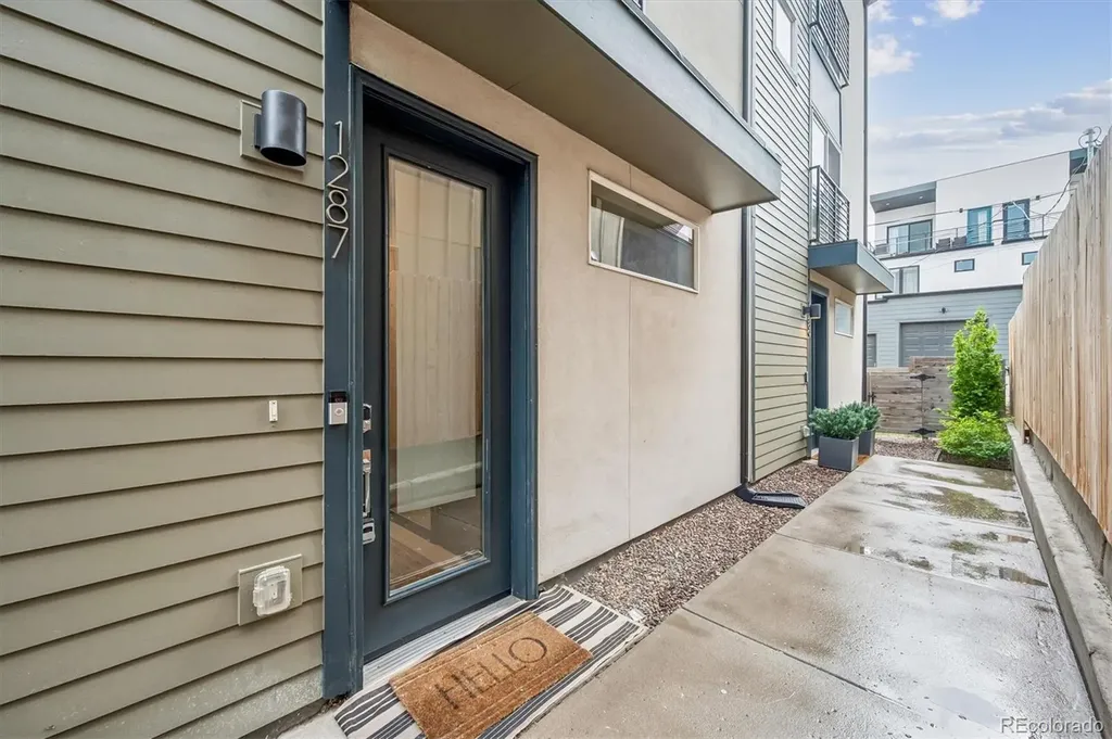 1287 Quitman Street Denver CO 80204
