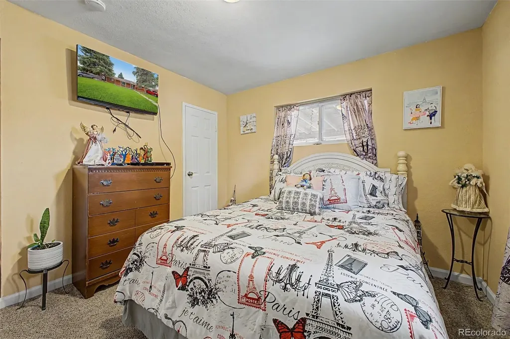 1050 Russell Boulevard Thornton CO 80229