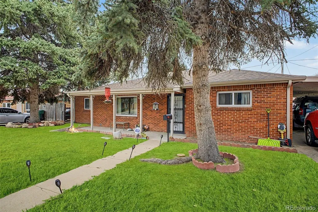 1050 Russell Boulevard Thornton CO 80229