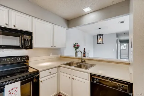 2260 E Geddes Avenue Centennial CO 80122