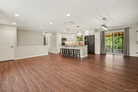 7976 S Flower Street Littleton CO 80128