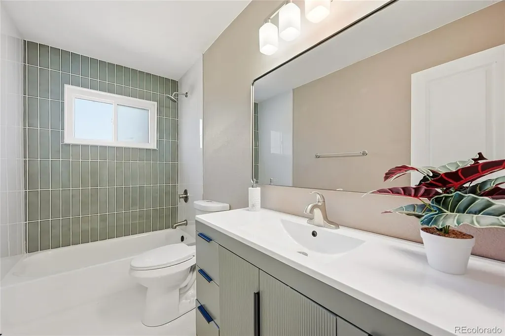 10575 Washington Way Denver CO 80233