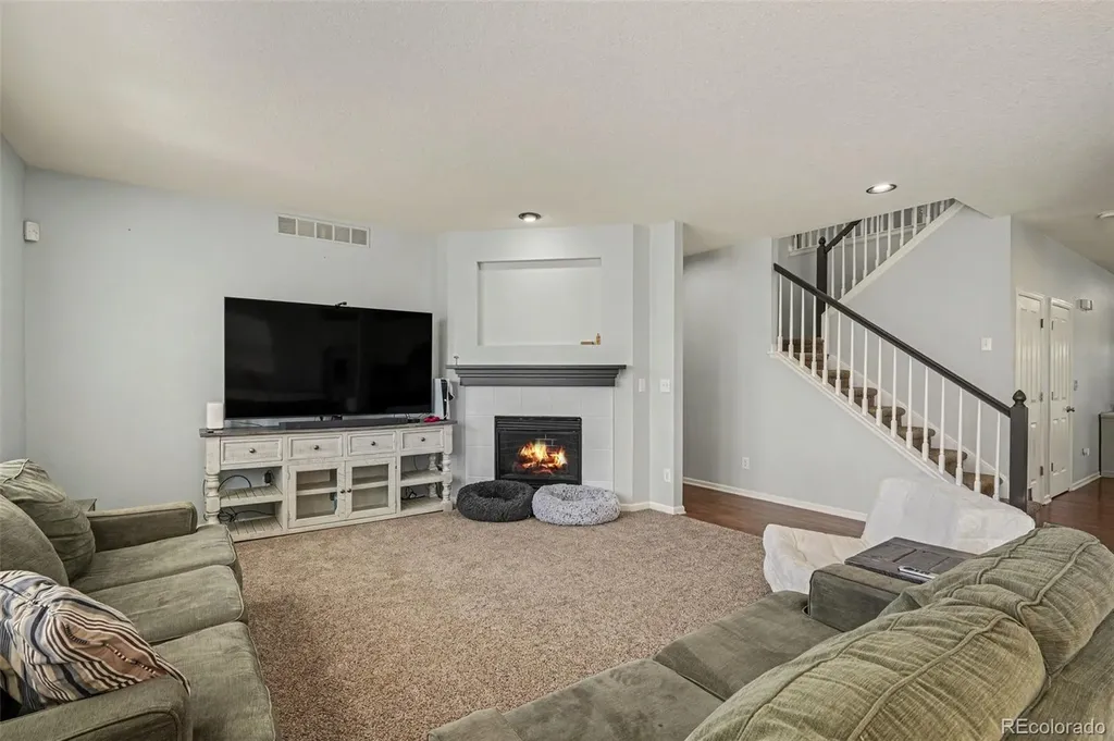 6915 S Fultondale Circle Aurora CO 80016