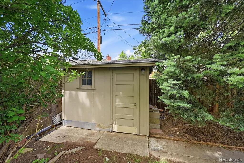 6045 Parfet Street Arvada CO 80004