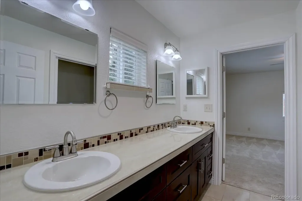 488 S Parfet Street Lakewood CO 80226