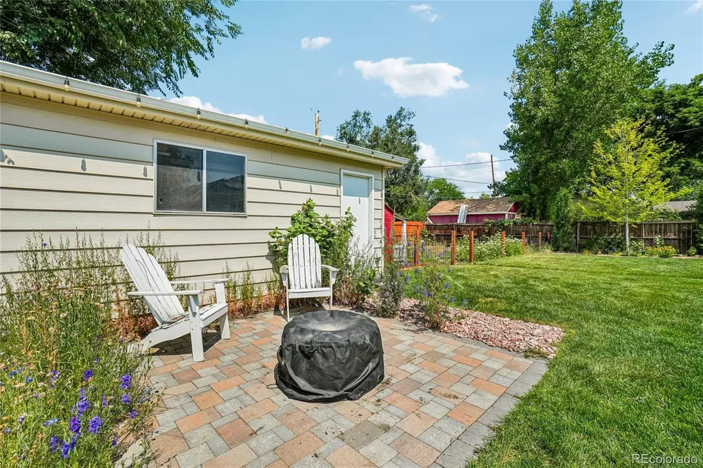 4815 S Logan Street Englewood CO 80113