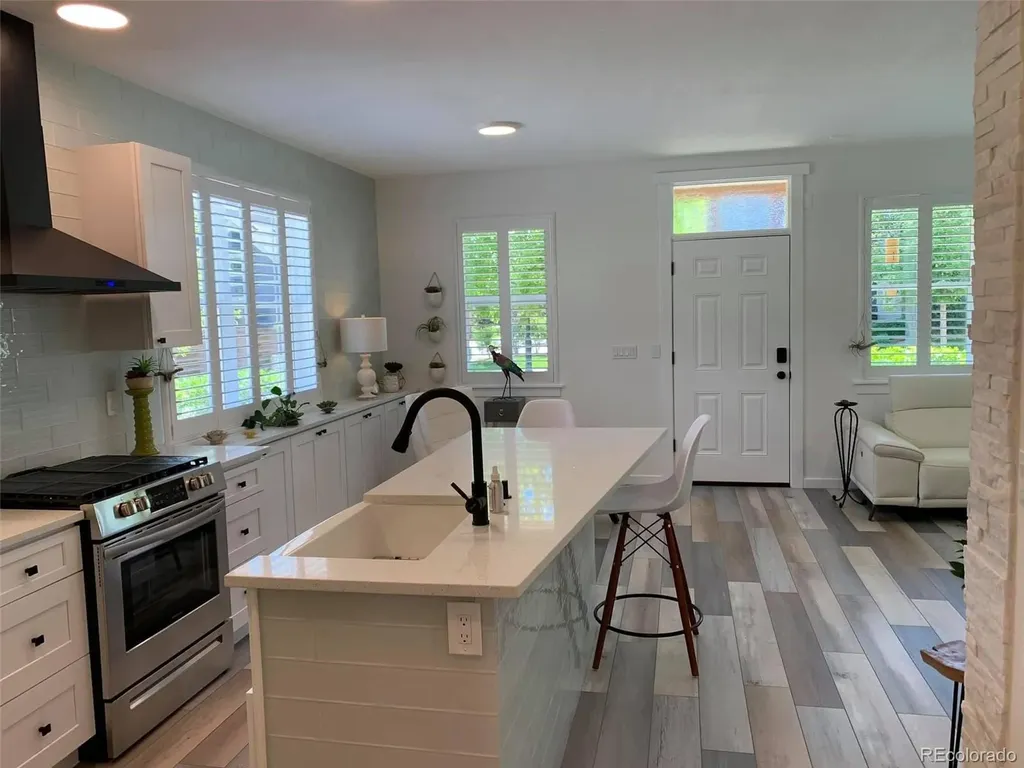 2609 Emporia Court Denver CO 80238
