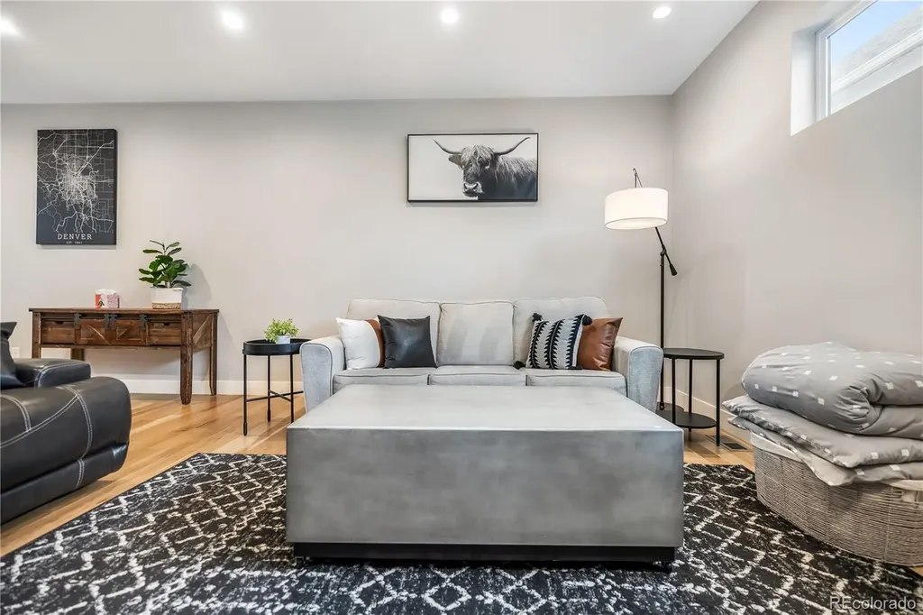 1728 Hooker Street Denver CO 80204