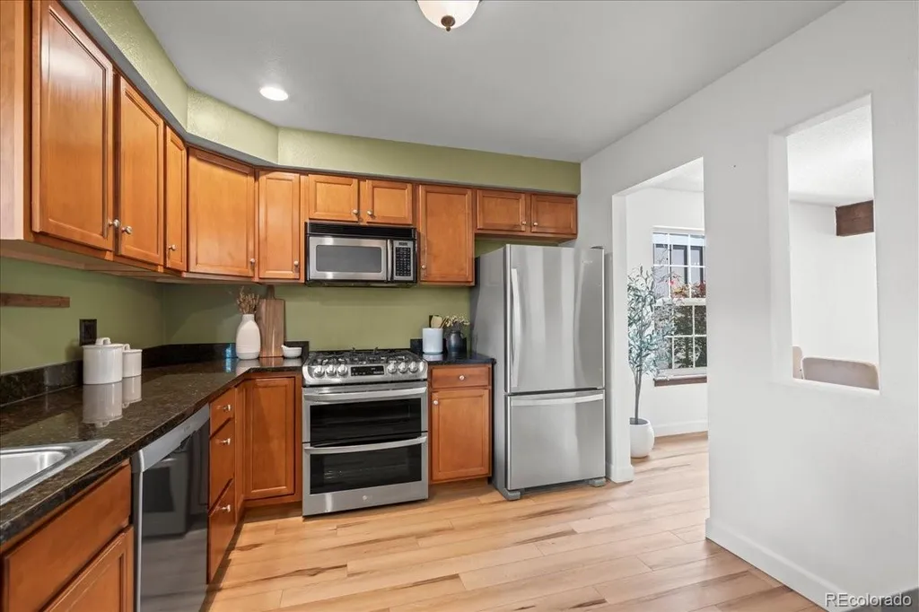 8722 Independence Way Arvada CO 80005