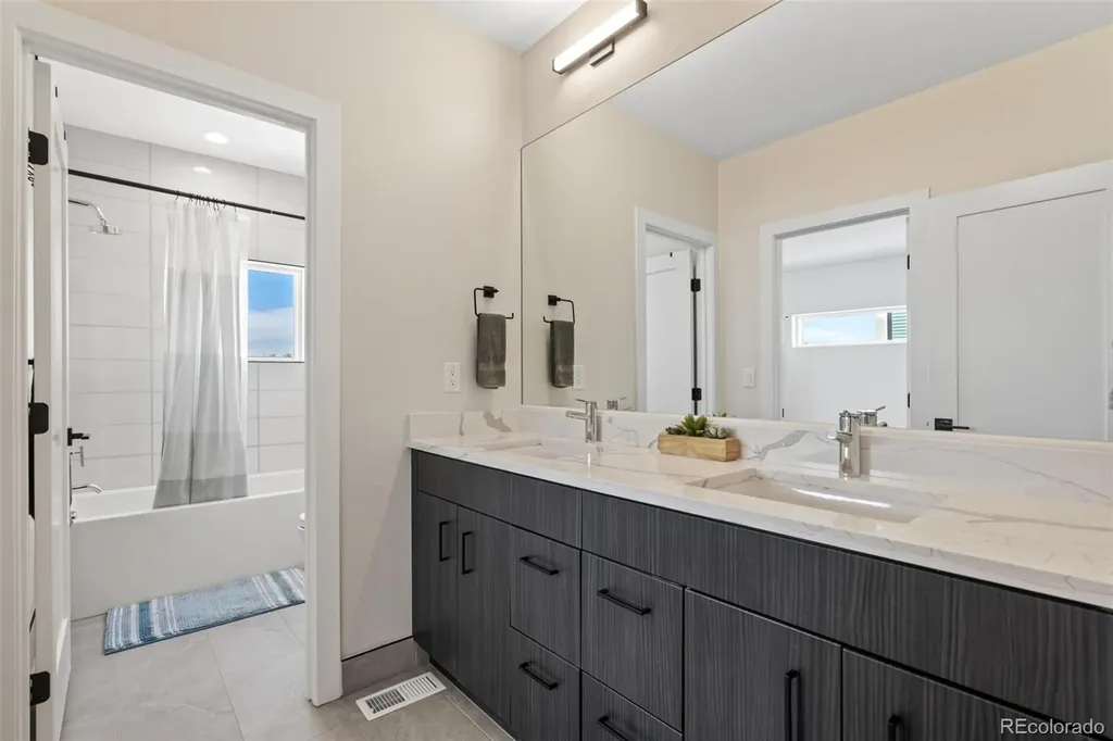 1727 Julian Street Denver CO 80204