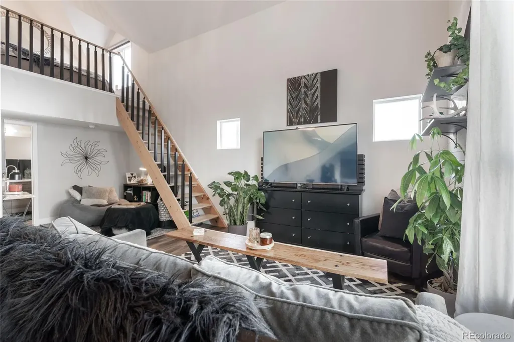 1075 Depew Street Lakewood CO 80214