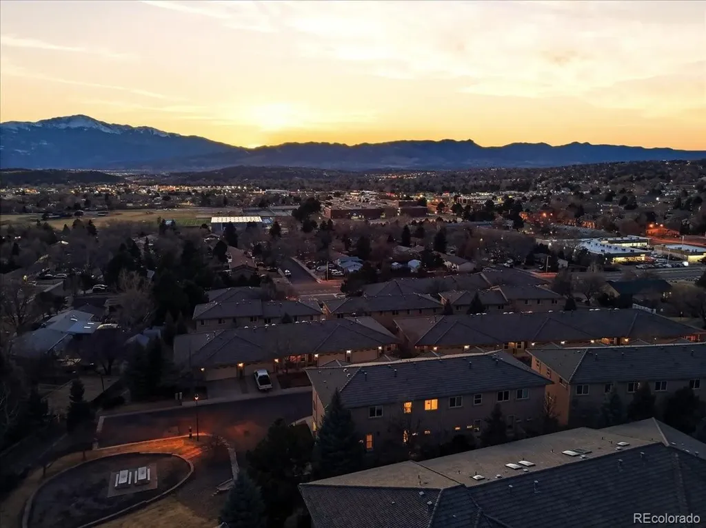 4317 Sammers View Colorado Springs CO 80917