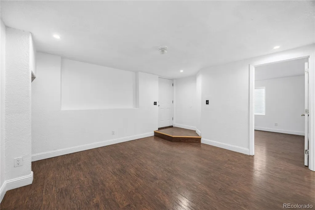 4501 W Alaska Place Denver CO 80219
