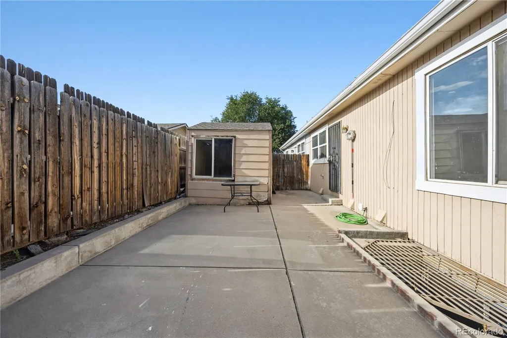 4501 W Alaska Place Denver CO 80219