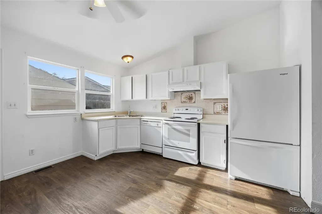 4501 W Alaska Place Denver CO 80219