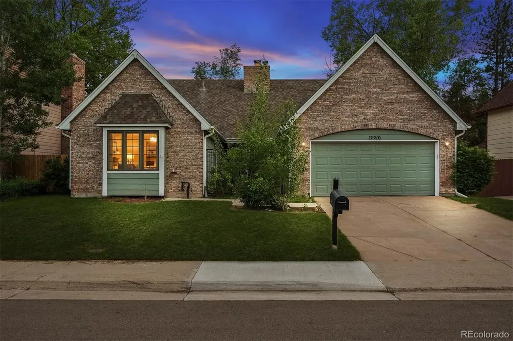 12210 E Vassar Drive Aurora CO 80014