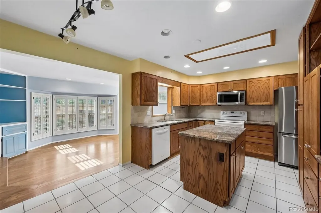 12210 E Vassar Drive Aurora CO 80014