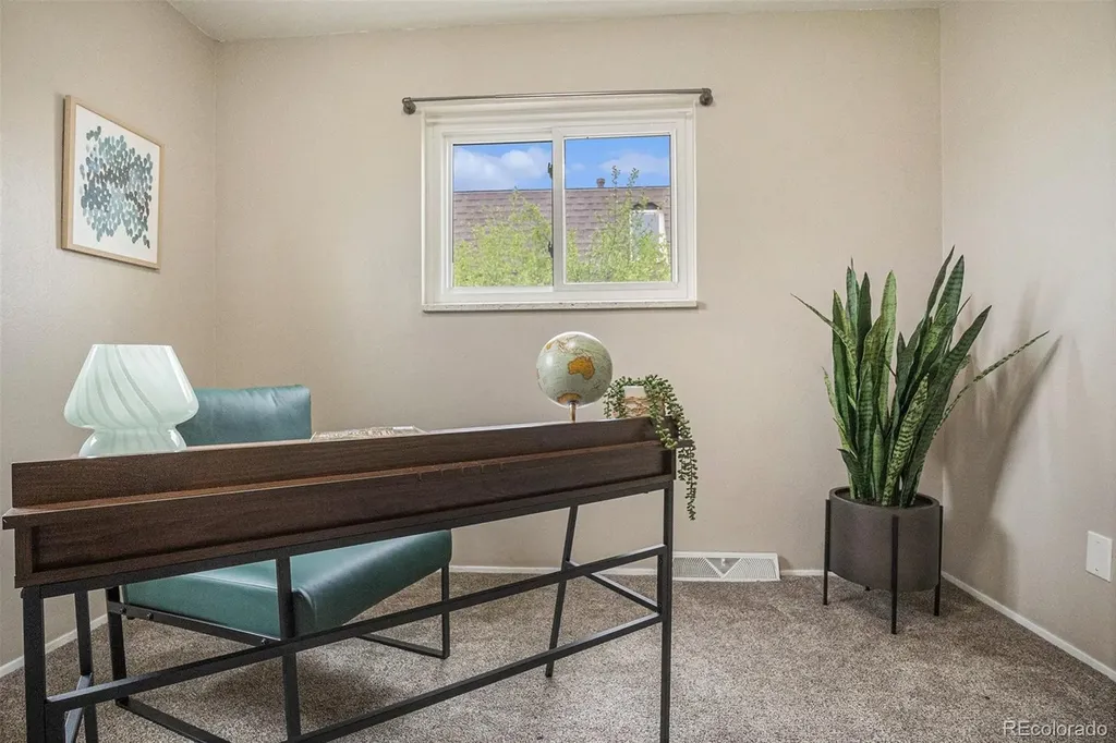5573 S Lowell Boulevard Littleton CO 80123